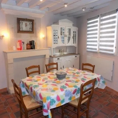 Holiday home Maison Meschers-sur-gironde, 3 Pieces, 4 Personnes - Fr-1-305-1473 *